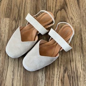 Cream Born flats!